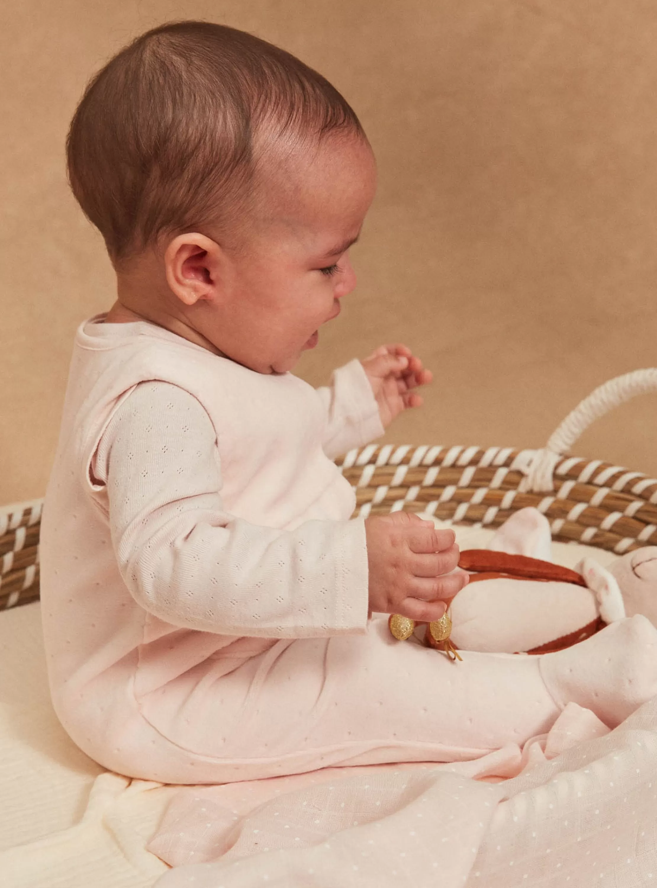 Cheap Sergent Major Grenouillère rose pâle et gilet écru en velours en coton biologique et polyester recyclé