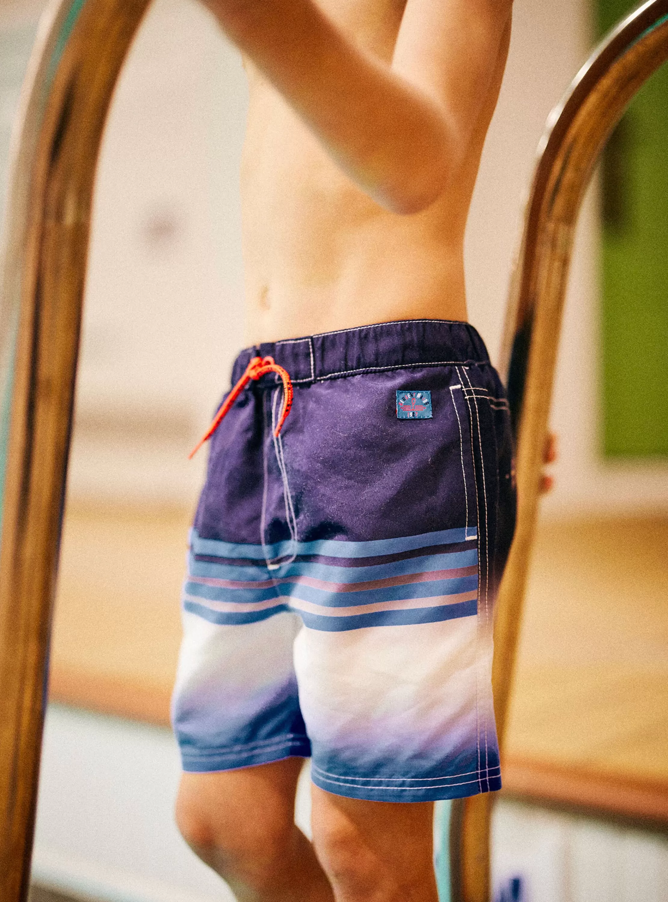 Clearance Sergent Major Short de bain bleu dégradé à rayures rouge enfant garçon