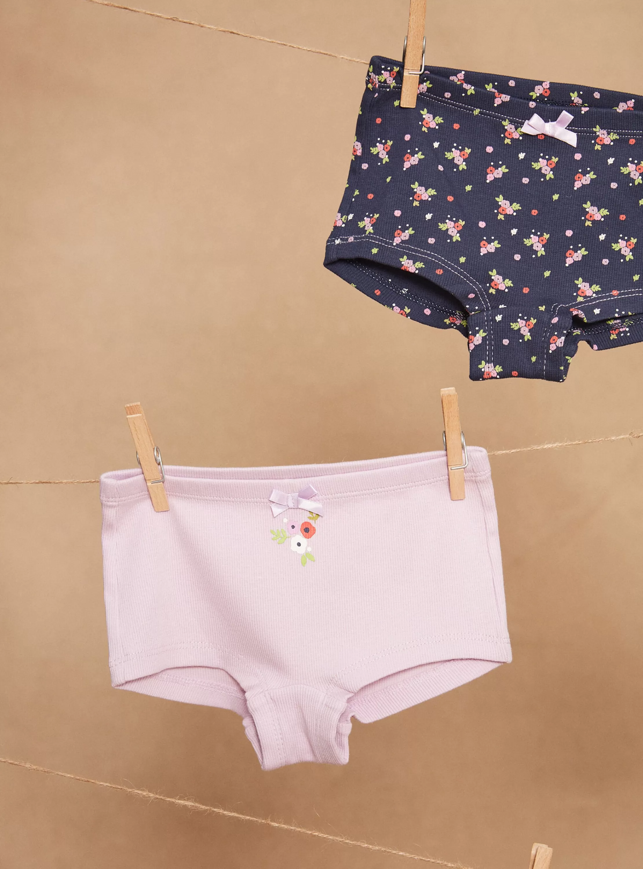 Cheap Sergent Major 3 shortys bleu, mauve et écru à imprimé et motifs fleuris